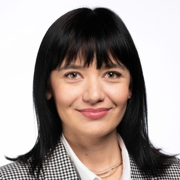 Yulia Neuwerth